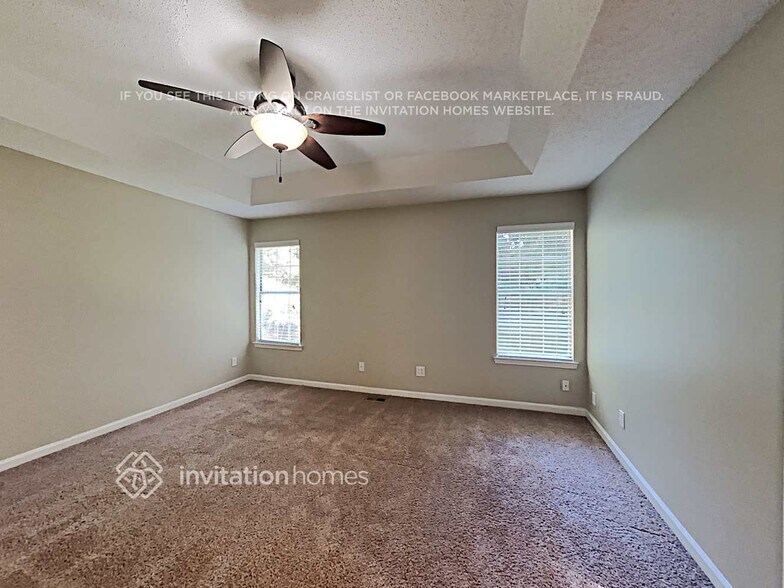 Building Photo - 6955 Greenfield Ln