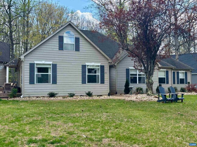 Building Photo - 292 Blackthorn Ln