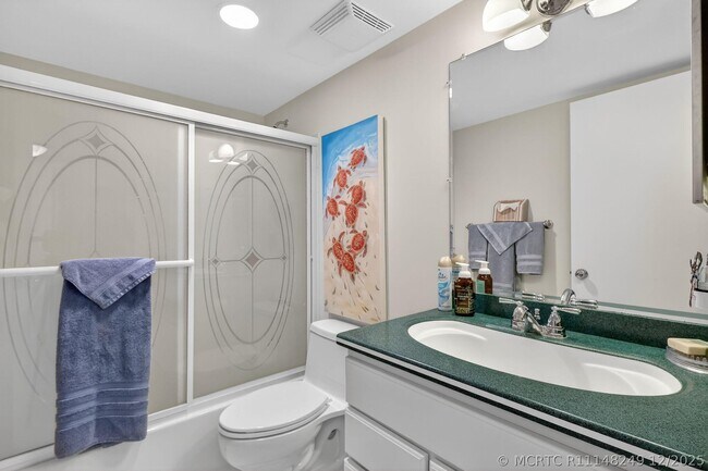 Building Photo - 10980 S Ocean Dr