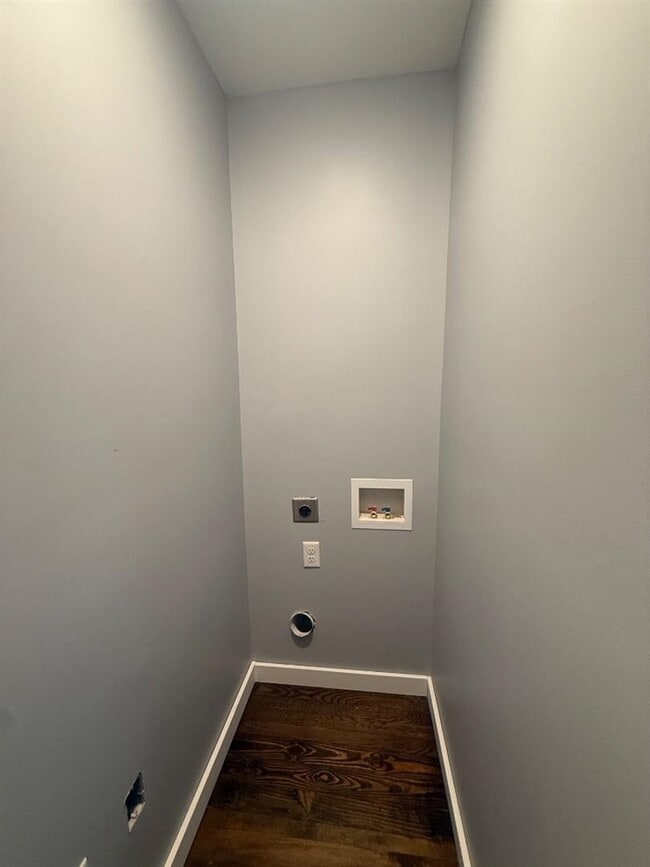 Building Photo - 709 Ridgecrest Way