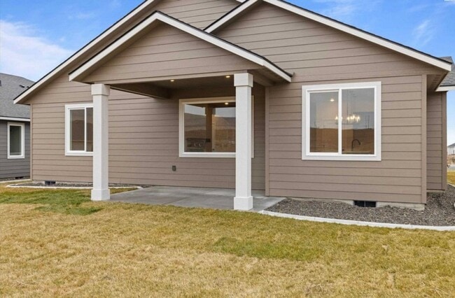 Building Photo - Brand New Construction Home in Richland – ...