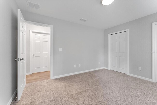 Building Photo - 9461 N Sandree Dr
