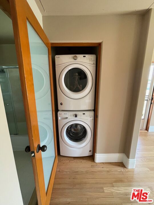 Building Photo - 8503 Lilienthal Ave