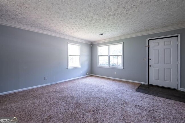 Building Photo - 469 SOUTHERN