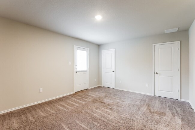 Building Photo - 4219 Southton Lk