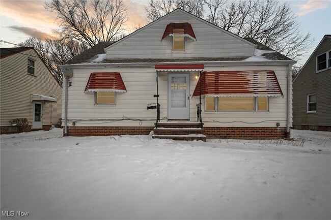 Building Photo - 5321 E 141st St