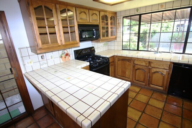 Building Photo - LA PALMA  4BR/2.5BA HOME IN HIGHLY SOUGHT AFTER NEIGHBORHOOD