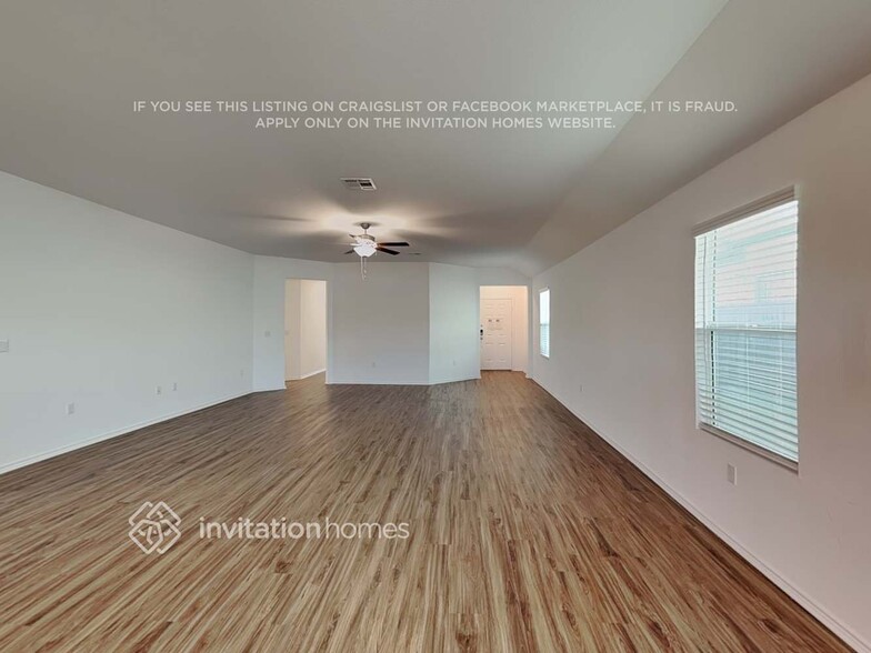 Building Photo - 10509 Steinbeck Dr