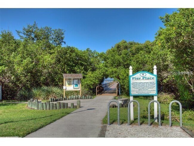 Building Photo - 2825 Terra Ceia Bay Blvd