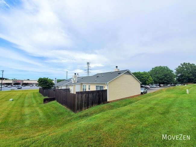 Building Photo - 814 Guilford College Rd