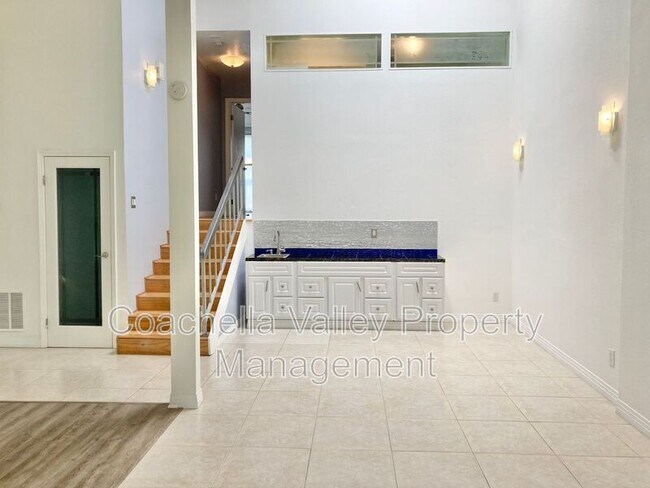 Building Photo - 45406 Driftwood Dr