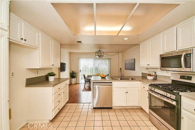 Building Photo - 15737 Altamira Dr