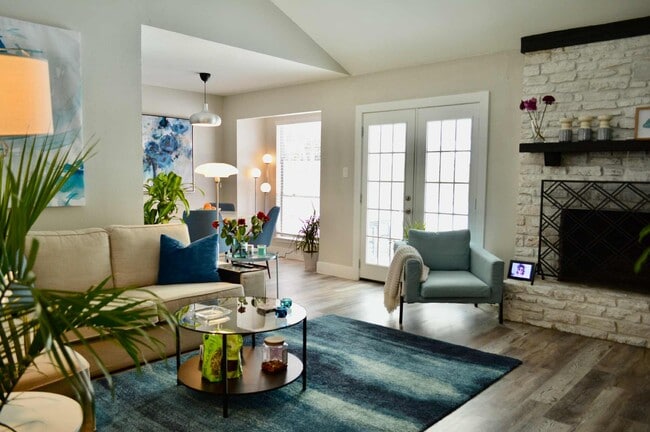 Building Photo - 508 Chisholm Valley Dr