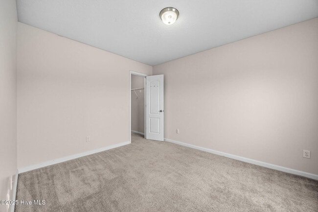 Building Photo - 710 Appling Ct