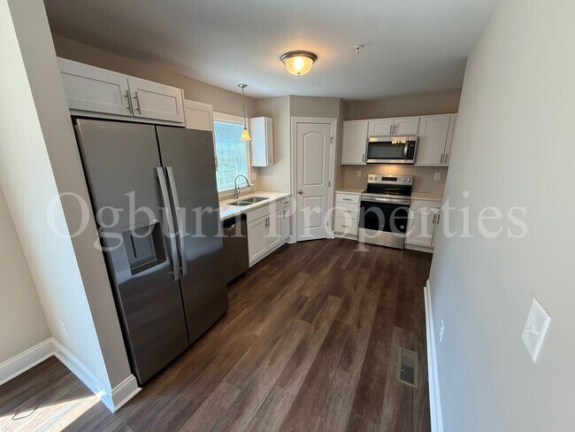 Building Photo - 500 N Dunleith Ave