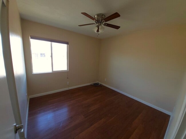 Building Photo - RECENT REMODEL IN AHWATUKEE!