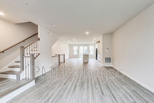 Building Photo - 16917 St William Wy