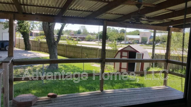 Building Photo - 7519 NW 84th Terrace