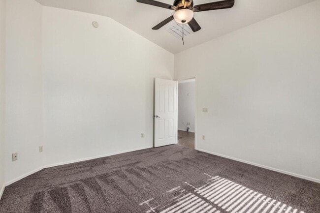 Building Photo - 13296 E Coyote Well Dr