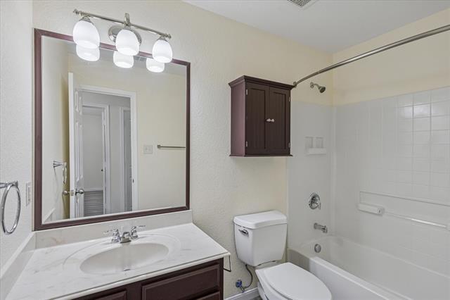 Building Photo - 1405 Mesa Flats Dr