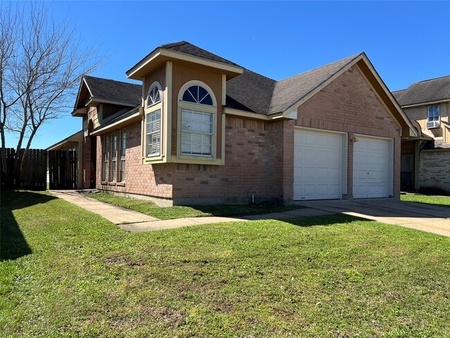 Building Photo - 6503 Marinwood Dr