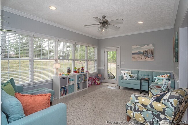 Building Photo - 3021 Bankhead Dr