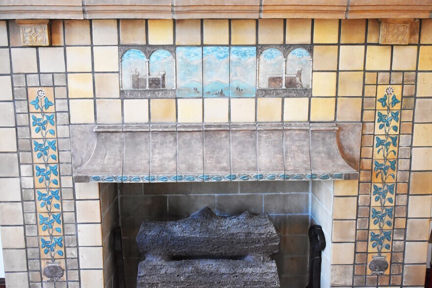 Historic Fireplace - 625 6th Ave