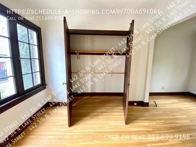Building Photo - 442 3/4-444 N Lake St