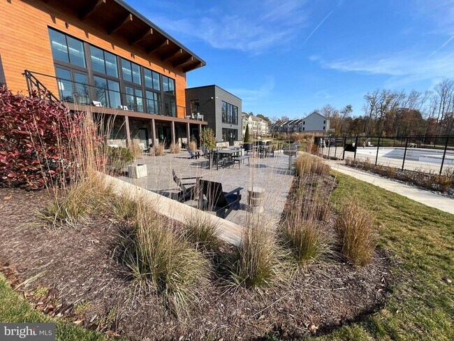 Building Photo - 3391 Watershed Blvd