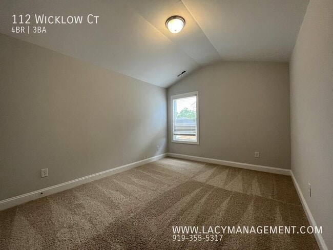 Building Photo - 112 Wicklow Ct
