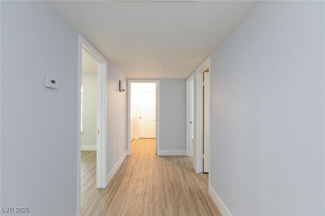 Building Photo - 3217 Ventana Hills Dr