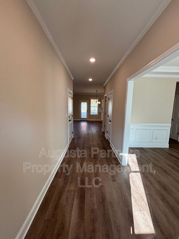 Building Photo - 1552 Baldwin Lakes Dr