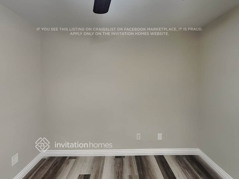 Building Photo - 10525 Silver Cholla Ct