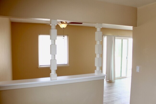 Building Photo - 593 Venus Ave