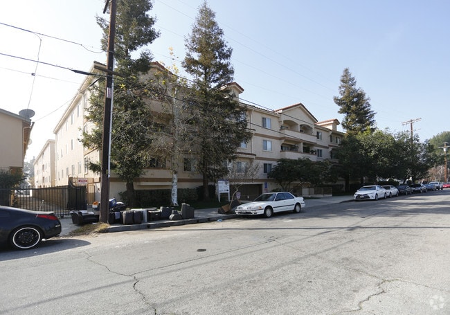 Building Photo - Royal Garden Apartments