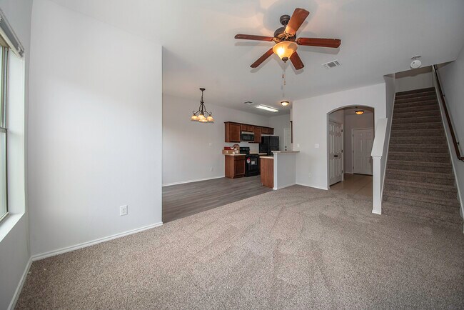 Building Photo - 7202 Colina Way