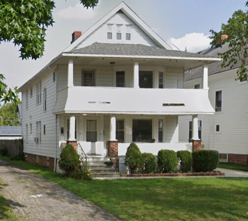 Building Photo - 2167 Carabel Ave