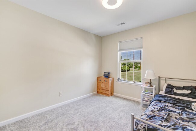 Building Photo - Call Sabrina Thomas at 757-767-0767 for more information