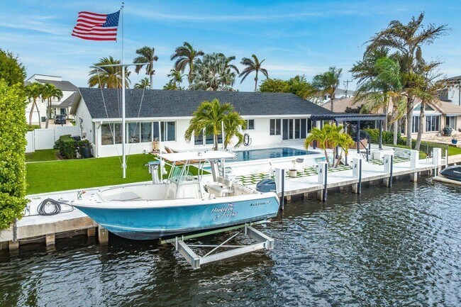 Primary Photo - 5 Inlet Cay Dr