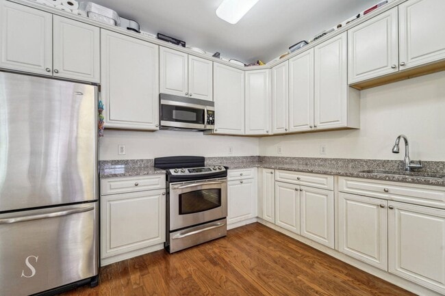 Building Photo - 20 Ave at Port Imperial