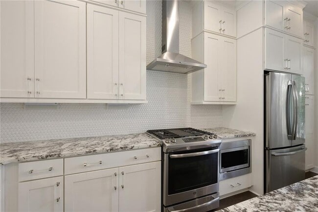Building Photo - 4231 Deming Cir