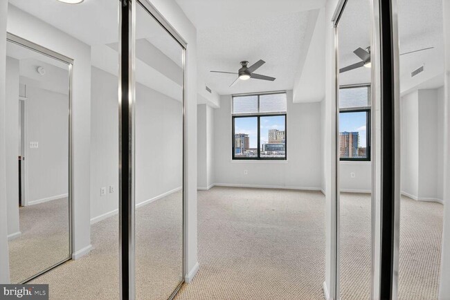 Building Photo - 11700 Old Georgetown Rd