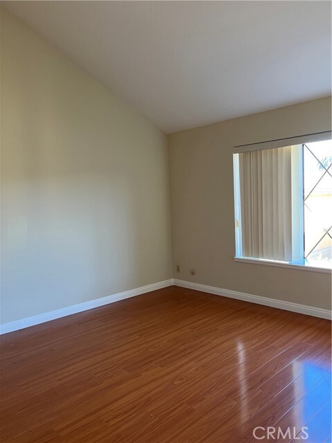 Building Photo - 320 N Marguerita Ave