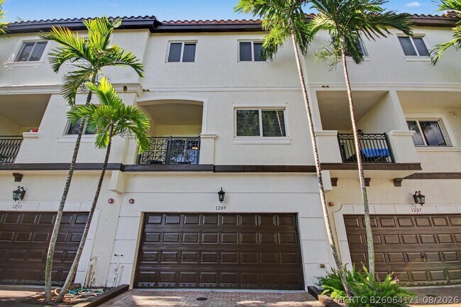 Building Photo - 1209 Coastal Bay Blvd