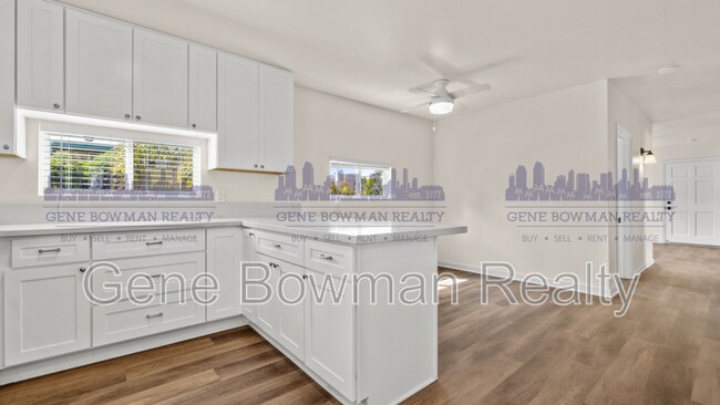 Building Photo - 641 C Ave