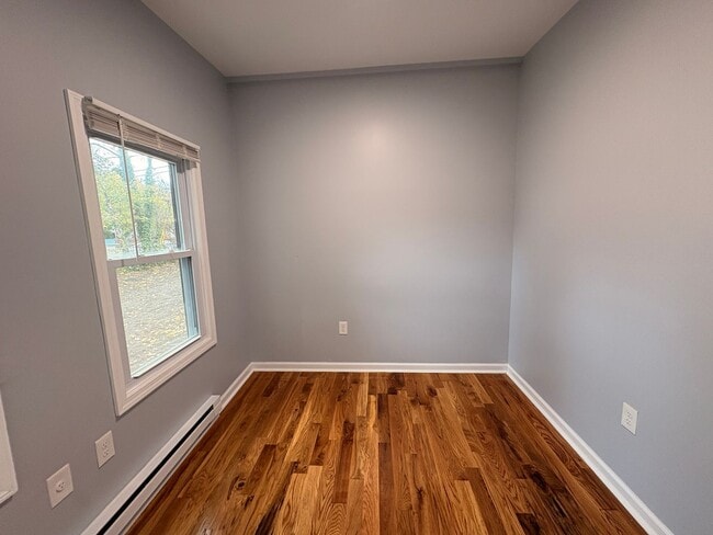 Building Photo - Beautiful, Newly Renovated 6 Bedroom 2 1/2 Bathroom Single Family House Available for Rent in Asb...
