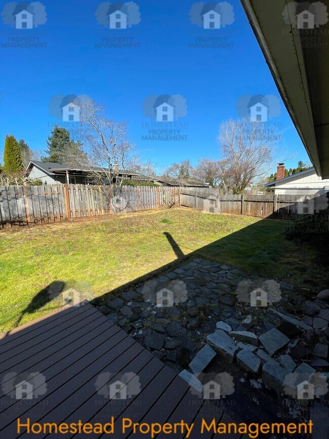 Building Photo - Celebrate the new year with 1/2 off one months rent!