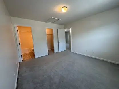 Building Photo - 159 Kelly Cir