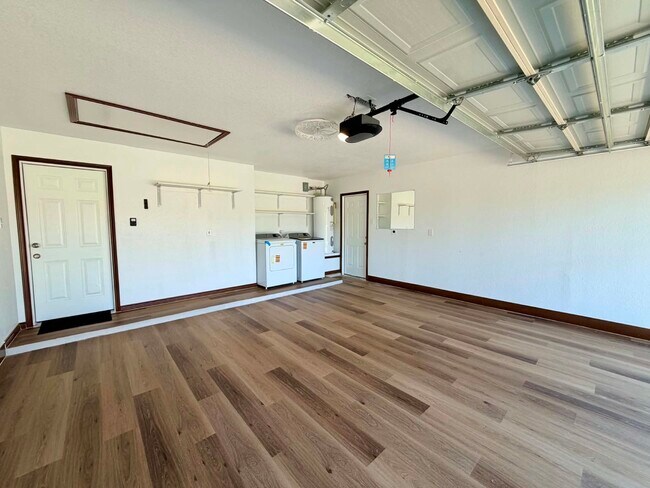 Building Photo - 10715 Carvel Ln