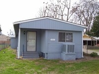 Building Photo - 5934 Cohn Ave